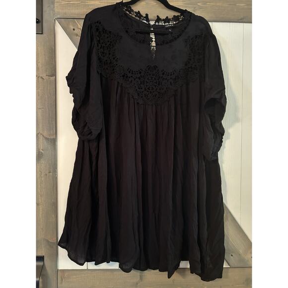 Torrid 5 Black Lace Blouse Top Women 5X Button Front Feminine Whimsigoth - Picture 1 of 6